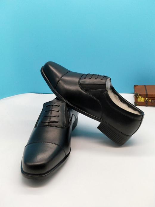 三接头羊毛加绒皮鞋保暖皮鞋军用材质橡胶大底防滑耐磨