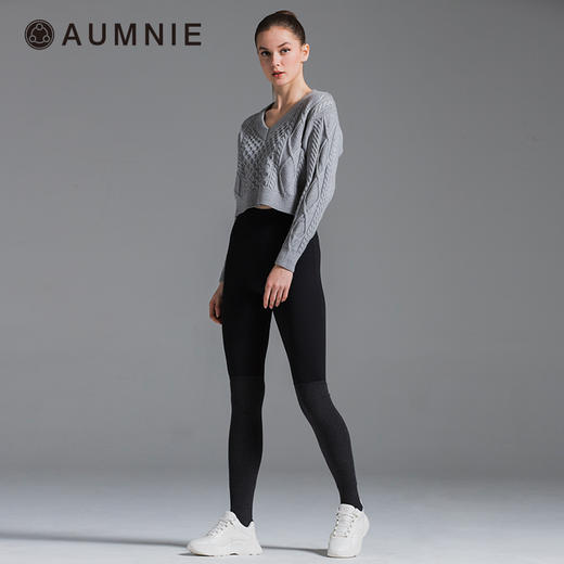 新品 | V领花形针织短上衣 / High Back Sweater 商品图3