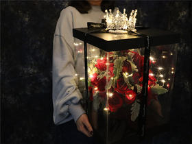 玫瑰正方体礼盒皇冠款三选一