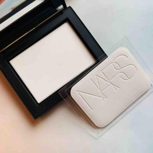 nars蜜粉饼 商品图5