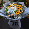蒸蒸日上----向日葵韩式花束九选一 商品缩略图1