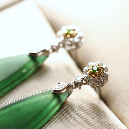 冰种湖水绿翡翠大水滴耳坠18k白金钻石镶嵌 商品图2