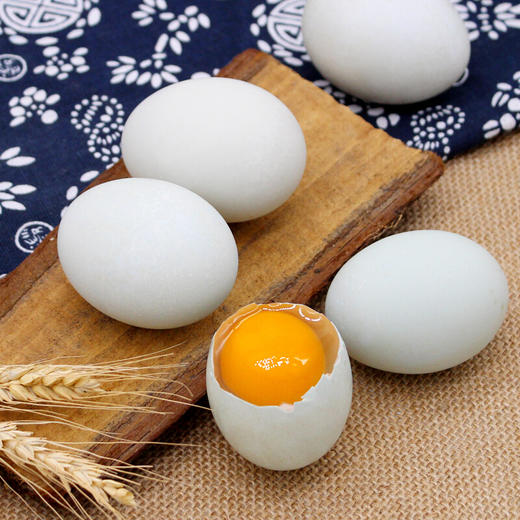 农家散养生鸭蛋  谷物喂养  想吃咸鸭蛋 不如自己腌制  有成就感 吃着也放心 商品图2