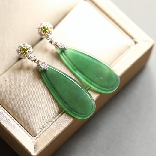 冰种湖水绿翡翠大水滴耳坠18k白金钻石镶嵌 商品图4