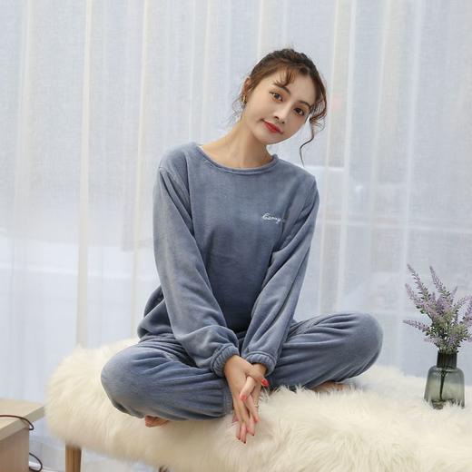 【瑜伽生活家】700克加厚秋冬加绒珊瑚绒内衣休闲家居服仙女暖暖裤套装 商品图0