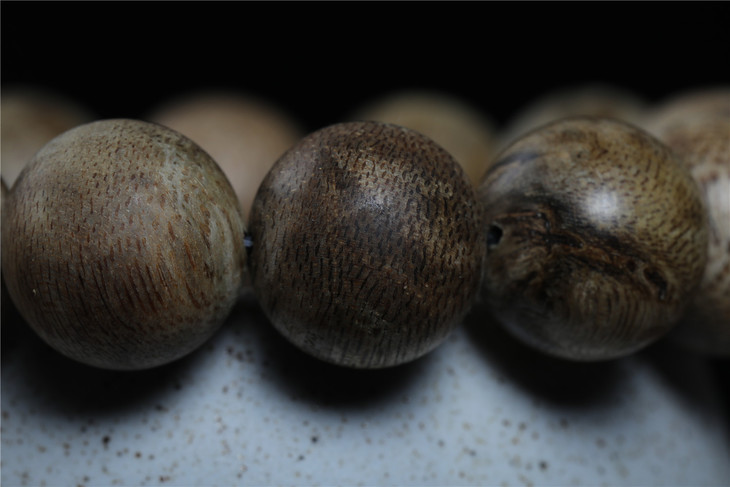 1415颗芽庄绿奇楠沉香c23