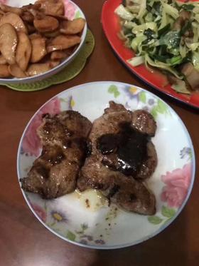 黑椒牛排