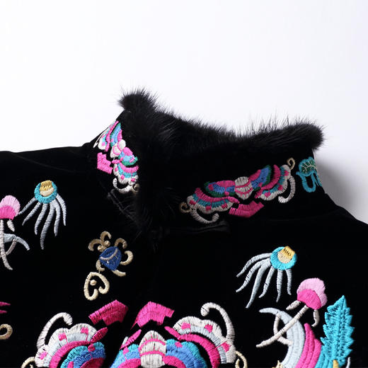 古典刺绣，加厚中长款无袖马甲AYK-QF-201706219 商品图3