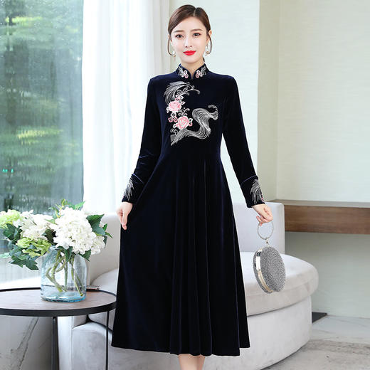 AHM-ddfs1123新款丝绒复古中国风刺绣礼服裙TZF 商品图1