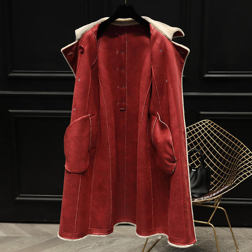 DX-19011冬季新款皮毛一体女装颗粒羊绒皮草外套 商品图1