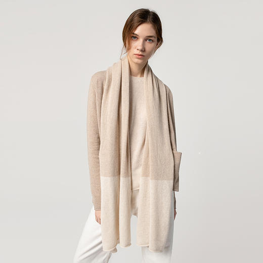 322经典款女士无染色纯羊绒围巾 商品图1