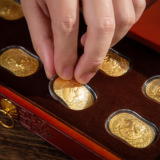《永恒金》十二生肖礼盒，用999足金复刻价值千万的画作，中国人必藏之 商品图7