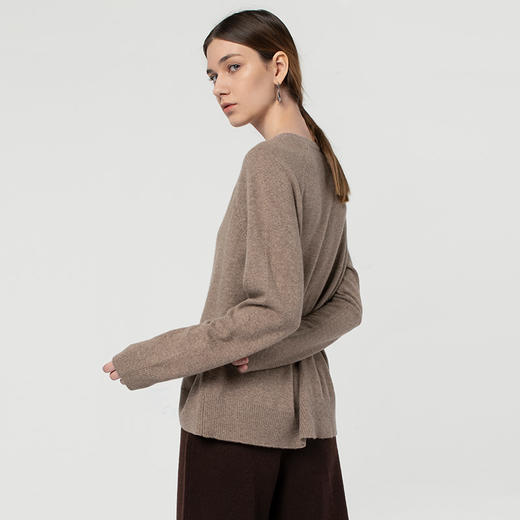 322经典款女士无染色纯羊绒插肩袖圆领套头衫 商品图1