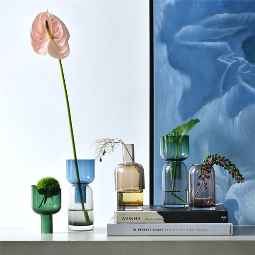 碧轩现代简约创意漏斗花瓶轻奢玻璃花瓶摩登家居客厅餐桌插花瓶摆件 商品图0