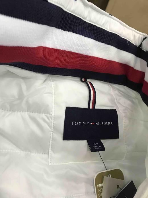 换季特价啦，Tommy Hilfifer p棉印花轻薄棉服 商品图10