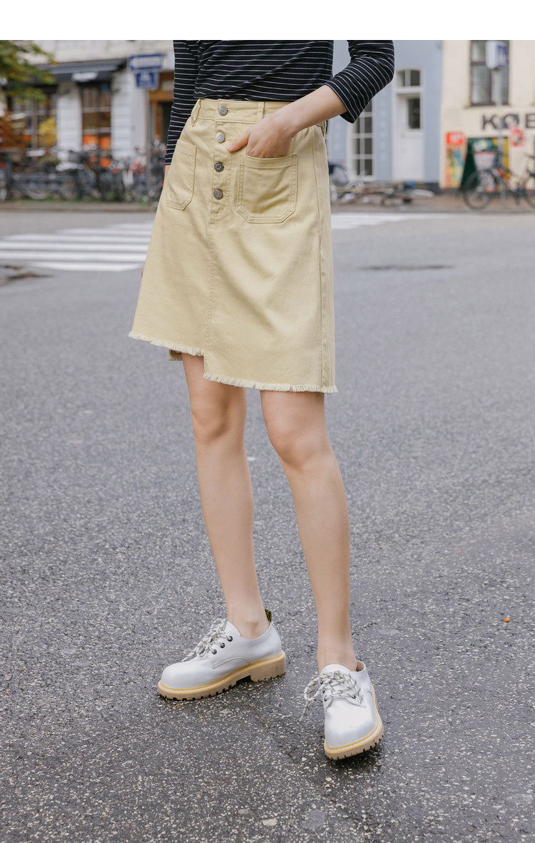 茵曼半身裙2020春装新款文艺高腰不规则毛边拼接显瘦个性短裙女