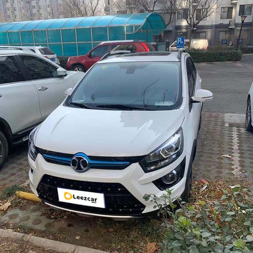 【特价月租-北京】北汽 EX200 乐酷版 商品图1