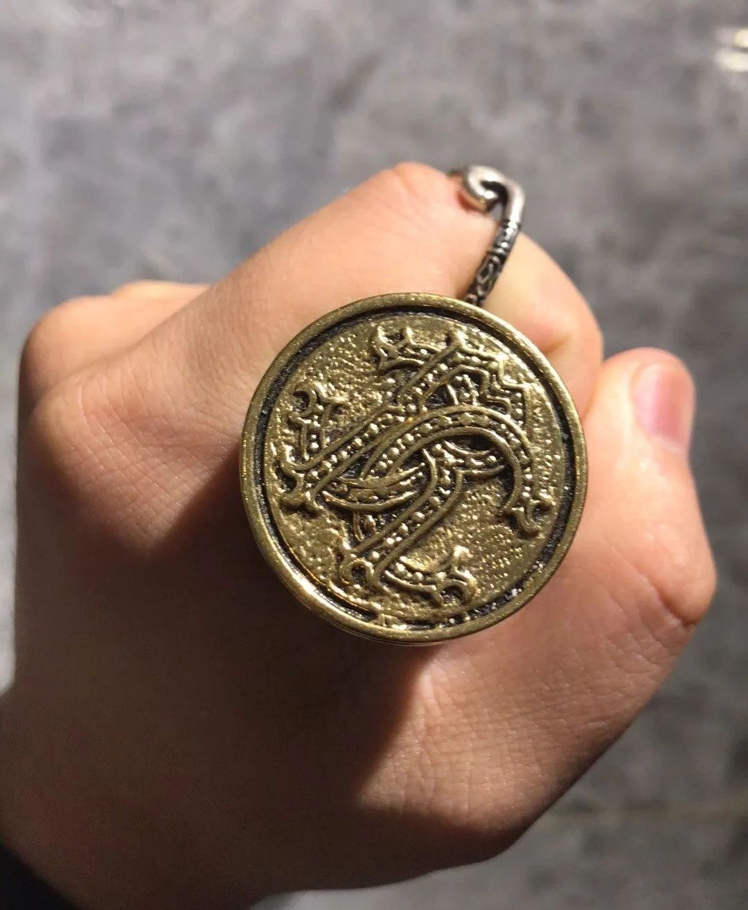 robertocavalli全球超限量红酒套装