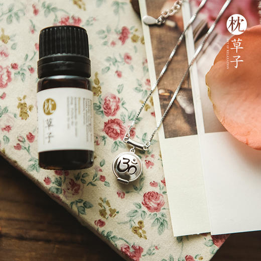OM 芳香能量护佑项链 | 带着芳香去生活，迎来爱情，收获财富 商品图3