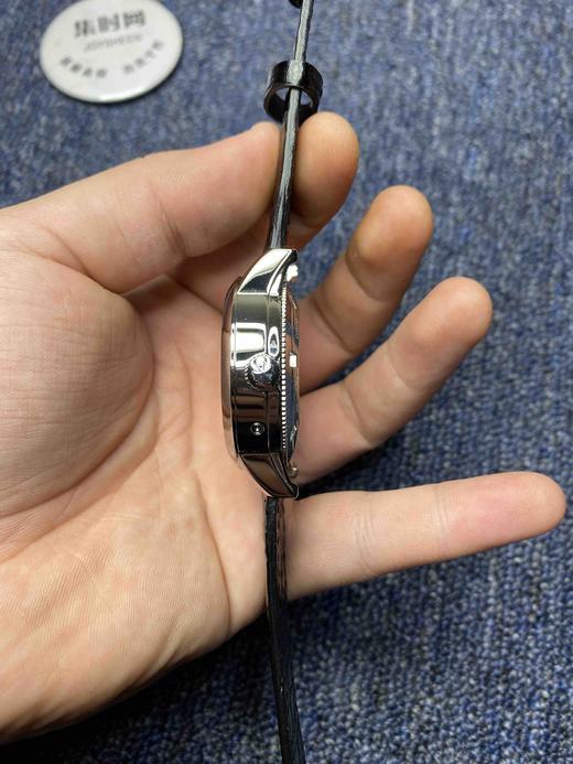 新款    江诗丹顿 传袭系列 动能星期日历款，震撼上市。TRADITIONNELLE传袭系列 商品图5