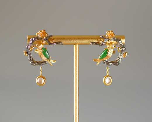 「喜上眉梢」翡翠黄金耳环【仅现货】 商品图2