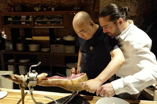 【聚会必备 宾主尽欢】西班牙5J火腿整条火腿（切腿服务另外计费） 商品图0