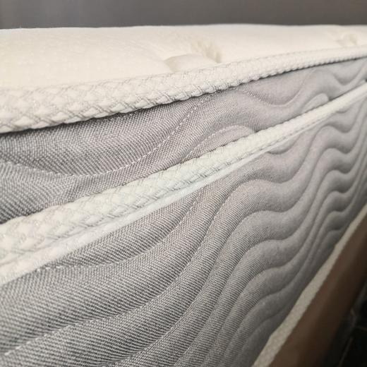【顺丰包邮到家】独立弹簧 乳胶床垫 独立弹簧互不干扰 泰国乳胶 高档防螨面料 精细做工 每一件原料 辅料都来自可儿家那位18年品质管理的老公精心挑选 可儿的每个客户都值得拥有 softcare 商品图6