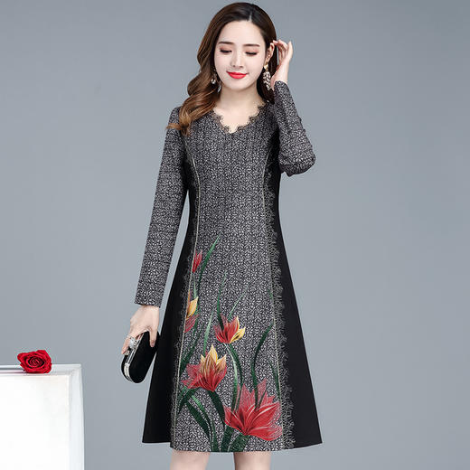 YWE  XZX19D147印花时尚中长款气质修身显瘦裙 商品图2