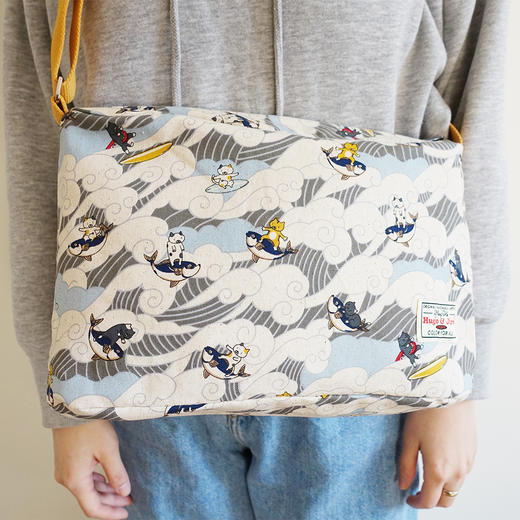 HUJI祤集Sling斜挎包风の花冲浪小猫 商品图3