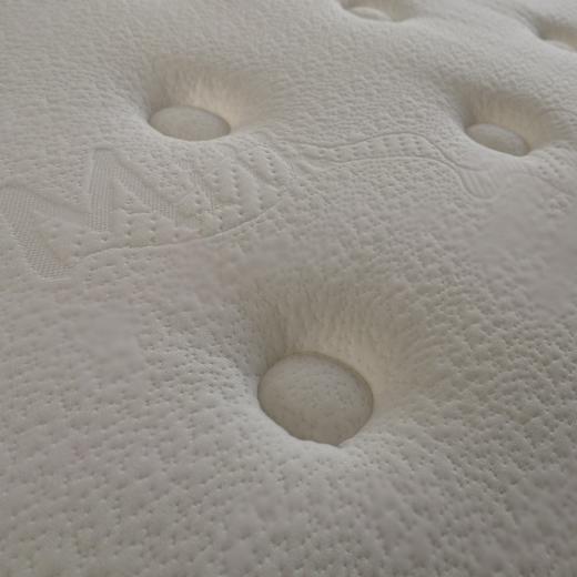 【顺丰包邮到家】独立弹簧 乳胶床垫 独立弹簧互不干扰 泰国乳胶 高档防螨面料 精细做工 每一件原料 辅料都来自可儿家那位18年品质管理的老公精心挑选 可儿的每个客户都值得拥有 softcare 商品图8