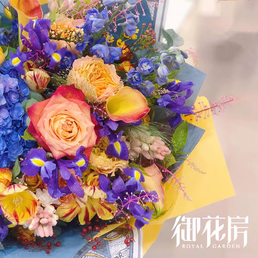 巴塞罗那 · 鲜花花束 商品图1