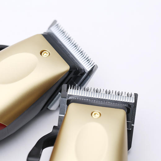 WAHL/华尔/电推/ 2240 2241/华尔/大推/充电/刀头/锂电池/充电/脱线/油头/刻线/雕刻 商品图2