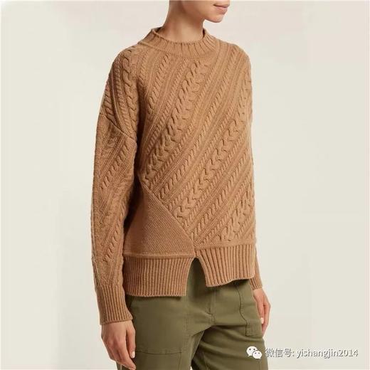 21年末折扣！七折！驼色拧花斜织羊毛衫 商品图1