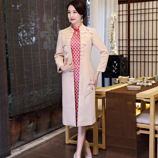 BS-18971899复古中国风象皮绉中长款刺绣旗袍外套 商品图4