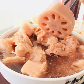 洪湖粉藕5斤装 约4-6根左右 （带泥发货）