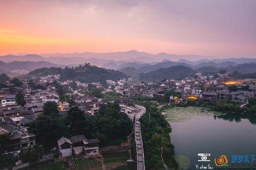 3月27日确定出发贵州·百里杜鹃，乌蒙大草原，青岩古镇4天摄影 商品图0