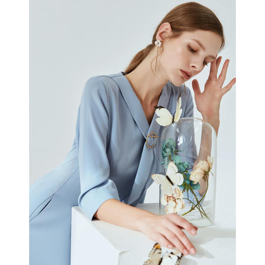 EITIE爱特爱春季新款清新简约纯色收腰中袖连体裤短裤5907662 商品图2