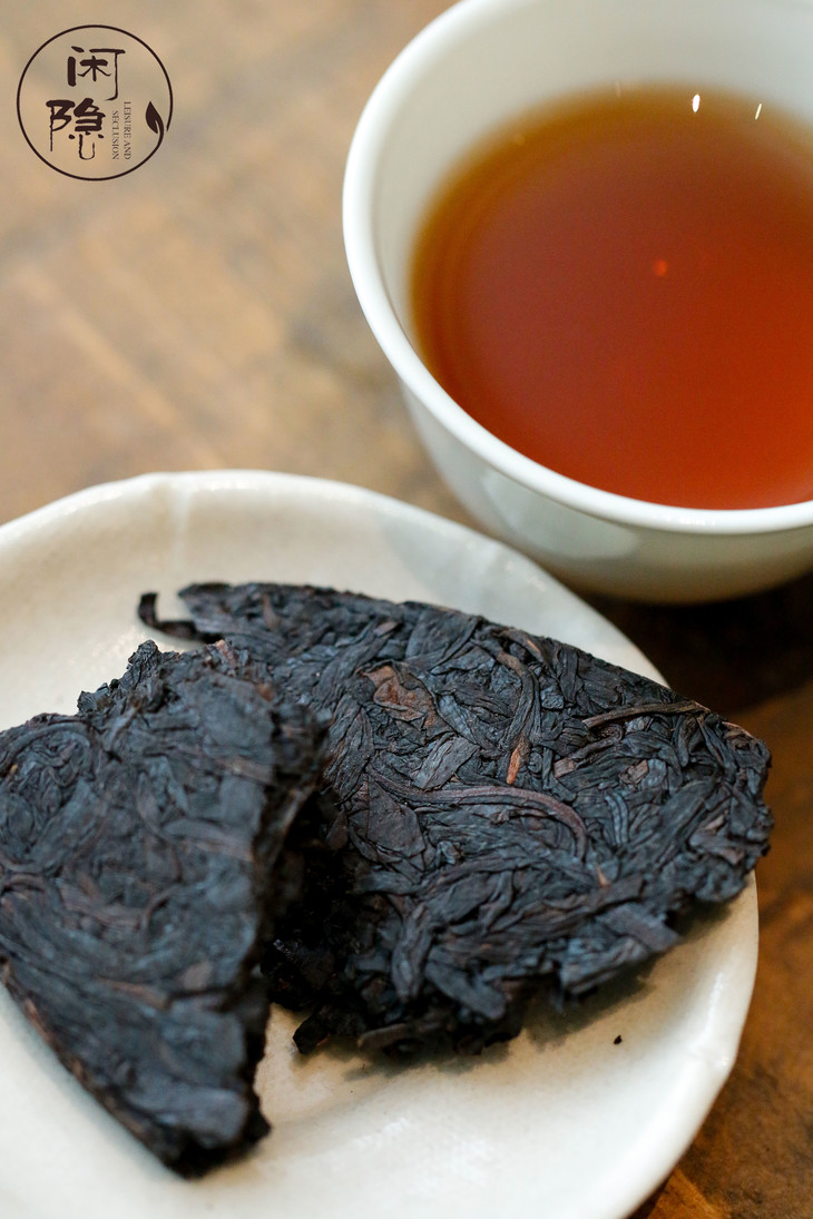 2012紫茗阁陈年大红袍茶饼