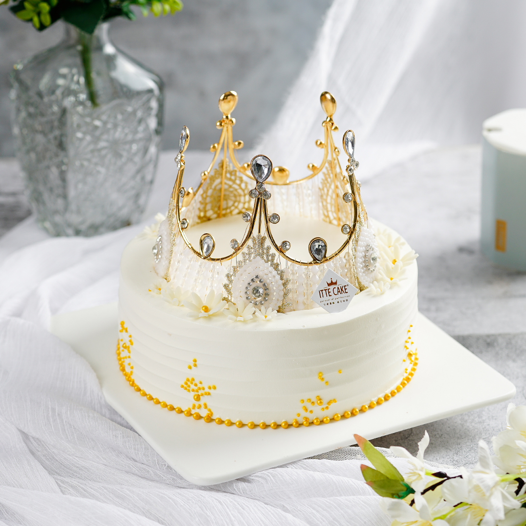 【女王皇冠】淡奶油  新鲜水果  送女士生日蛋糕  