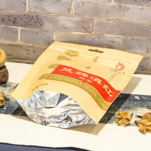 凤牌滇红125g 中华老字号云南滇红茶叶 滇红集团凤庆茶厂凤牌特级工夫红茶 商品图2