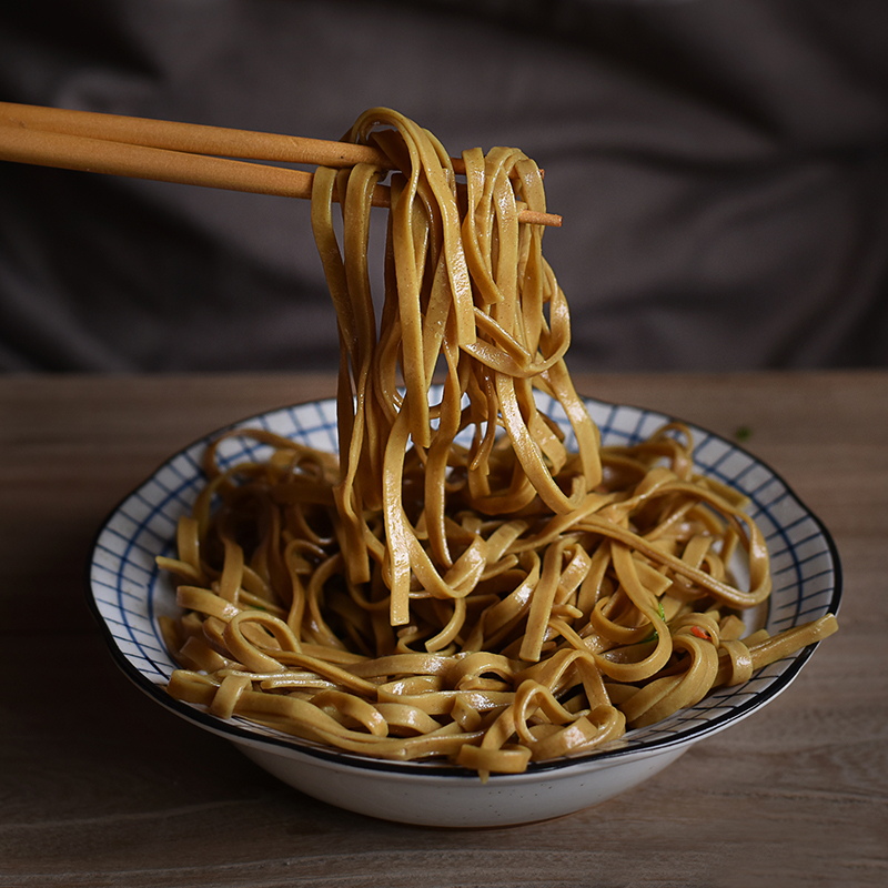 90%含量荞麦面条 2200米高海拔黑苦荞精制而成