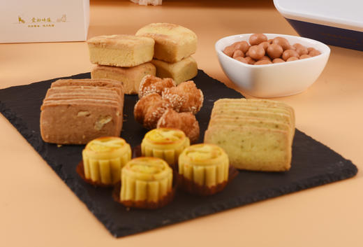 厦航美食礼盒B（糕点） 商品图1