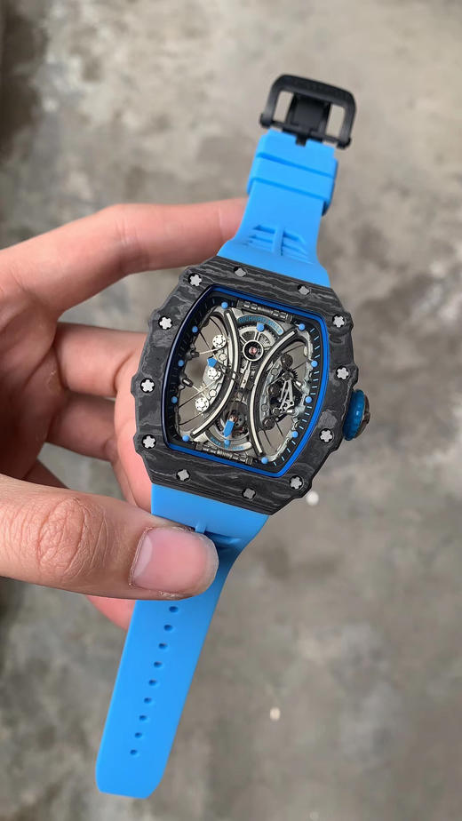 richard mille 理查德·米勒rm53-01 这款腕表充满动感与活力.