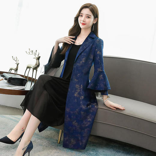 CQ-XZCC1807时尚潮流舒适长袖中长款气质宽松风衣 商品图4