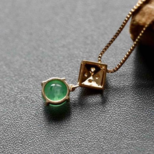 高冰种阳绿蛋面翡翠吊坠18k黄金钻石镶嵌 商品图6