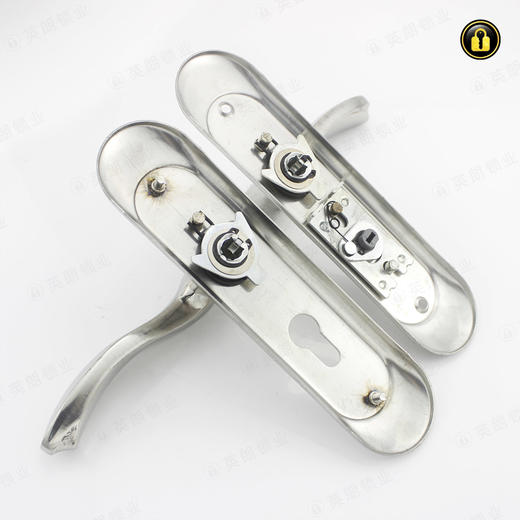 〖A052〗1.2厚07-A01单舌(140孔距) 商品图2