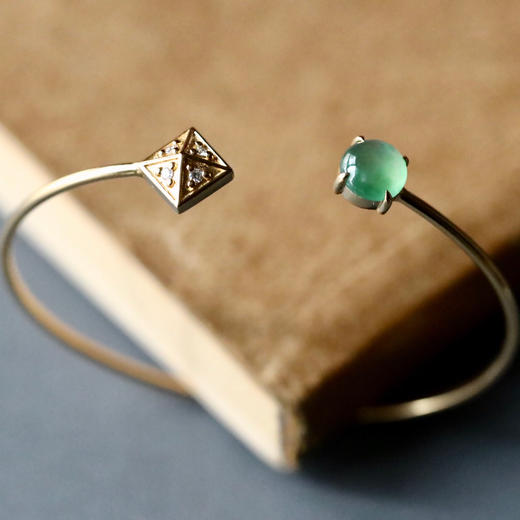 高冰种阳绿翡翠蛋面手镯18k黄金钻石镶嵌 商品图0