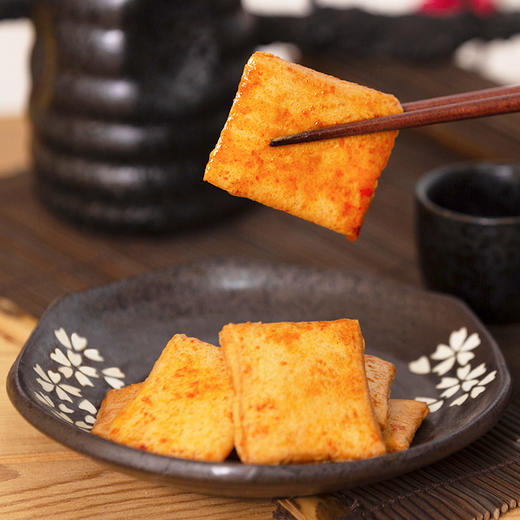 三只松鼠老爹鱼豆腐烧烤味180g 商品图1