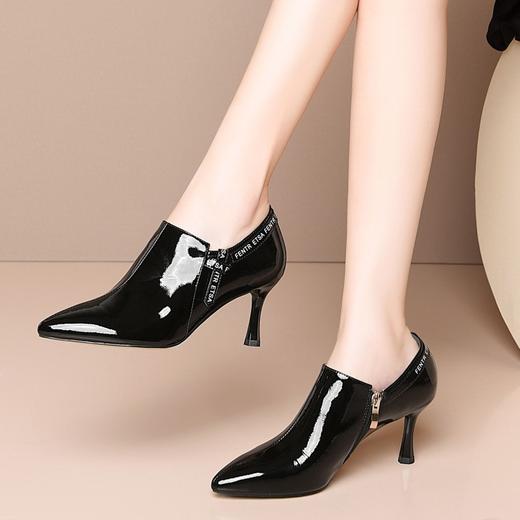 OLD-H2106冬季新款酒红色亮皮单鞋 商品图1