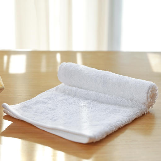 【会员专享】酒店同款 | 维也纳酒店专享 全棉方巾 洗脸巾手巾 纯白色 2条装（34*34cm） 商品图4